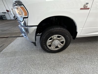 2023 RAM 3500 Tradesman Crew Cab 4x4 6'4' Box