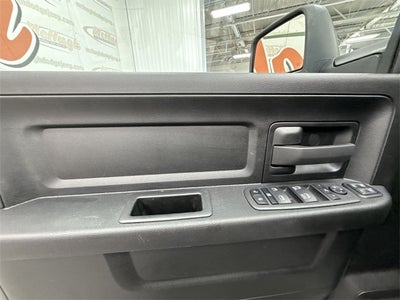 2023 RAM 3500 Tradesman Crew Cab 4x4 6'4' Box