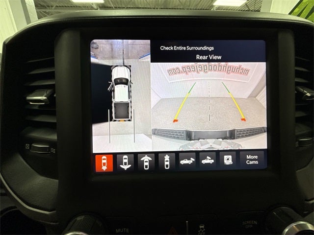 2023 RAM 3500 Tradesman Crew Cab 4x4 6'4' Box