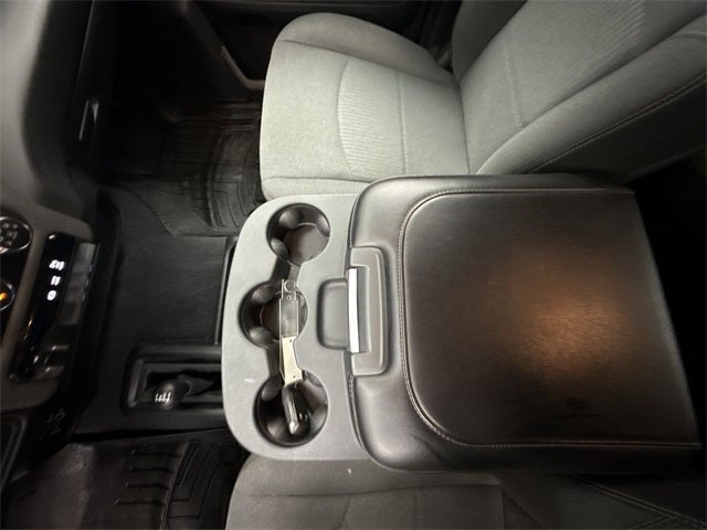 2023 RAM 3500 Tradesman Crew Cab 4x4 6'4' Box