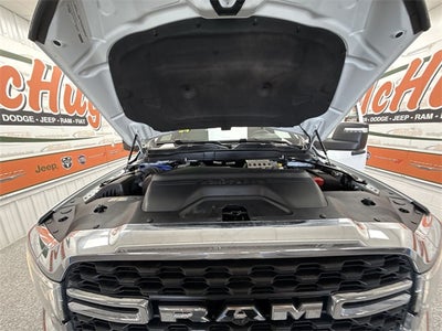 2023 RAM 3500 Tradesman Crew Cab 4x4 6'4' Box