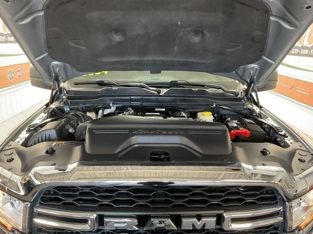 2024 RAM 3500 Tradesman Crew Cab 4x4 6'4' Box