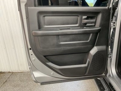 2024 RAM 3500 Tradesman Crew Cab 4x4 6'4' Box