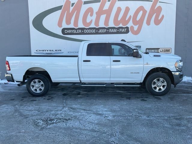 2024 RAM 3500 Big Horn Crew Cab 4x4 8' Box