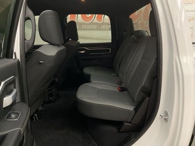 2024 RAM 3500 Big Horn Crew Cab 4x4 8' Box
