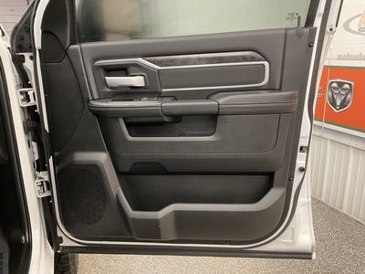 2024 RAM 3500 Big Horn Crew Cab 4x4 8' Box