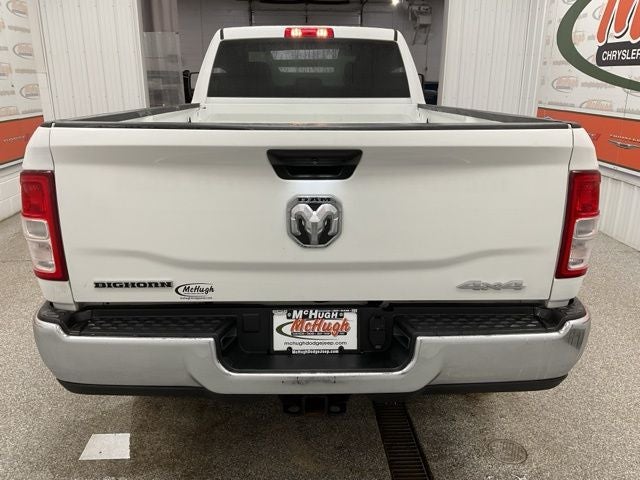 2024 RAM 3500 Big Horn Crew Cab 4x4 8' Box