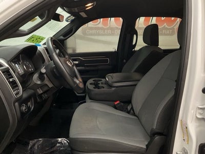 2024 RAM 3500 Big Horn Crew Cab 4x4 8' Box