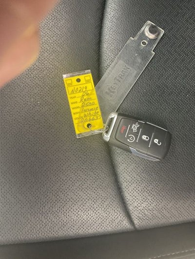 2026 RAM 2500 Laramie Crew Cab 4x4 6'4' Box