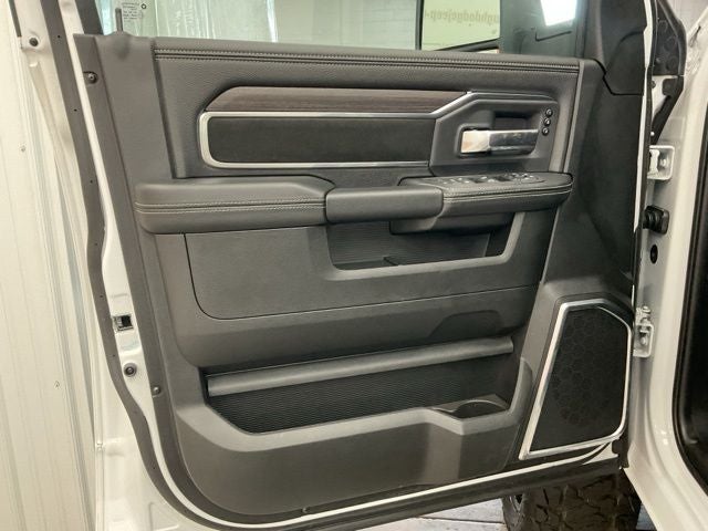 2026 RAM 2500 Laramie Crew Cab 4x4 6'4' Box