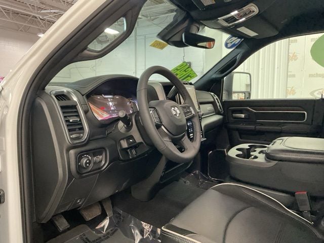 2026 RAM 2500 Laramie Crew Cab 4x4 6'4' Box