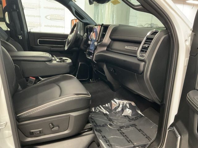 2026 RAM 2500 Laramie Crew Cab 4x4 6'4' Box