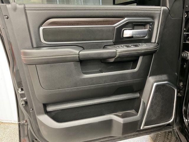 2026 RAM 2500 Laramie Crew Cab 4x4 6'4' Box