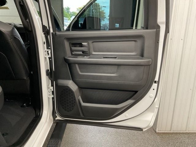 2025 RAM 3500 Tradesman Crew Cab 4x4 8' Box