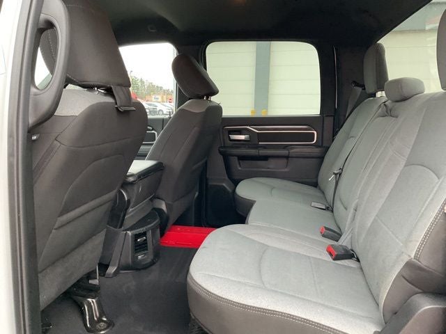 2024 RAM 3500 Big Horn Crew Cab 4x4 8' Box