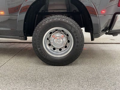 2022 RAM 3500 Laramie Crew Cab 4x4 8' Box