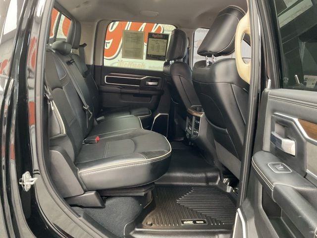 2022 RAM 3500 Laramie Crew Cab 4x4 8' Box
