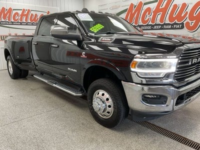 2022 RAM 3500 Laramie Crew Cab 4x4 8' Box