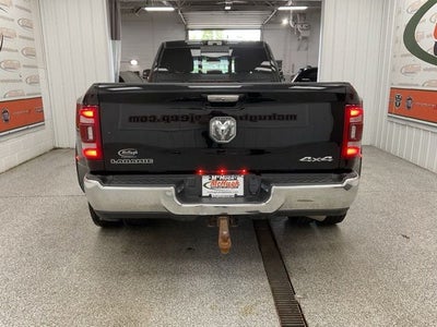 2022 RAM 3500 Laramie Crew Cab 4x4 8' Box