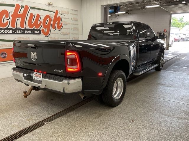 2022 RAM 3500 Laramie Crew Cab 4x4 8' Box