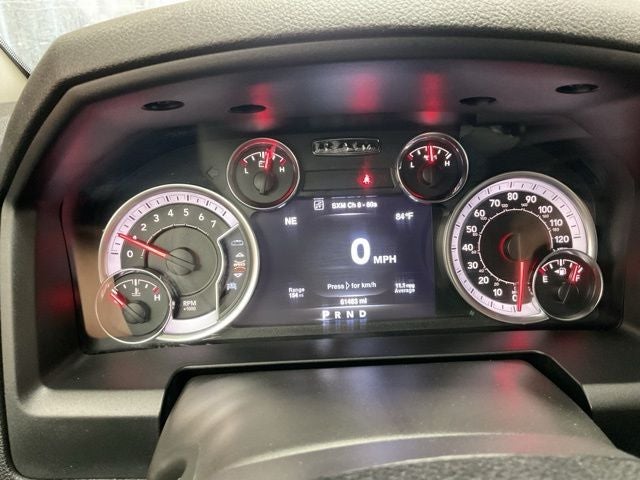 2022 RAM 1500 Classic SLT Crew Cab 4x4 5'7' Box