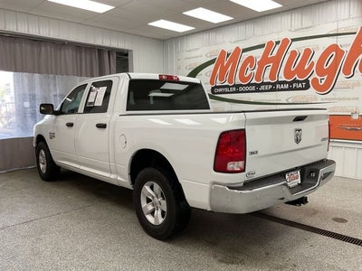 2022 RAM 1500 Classic SLT Crew Cab 4x4 5'7' Box