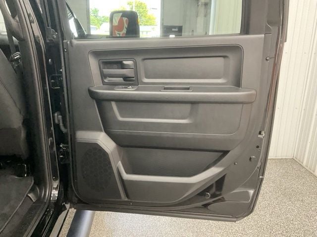2026 RAM 2500 Tradesman Crew Cab 4x4 6'4' Box