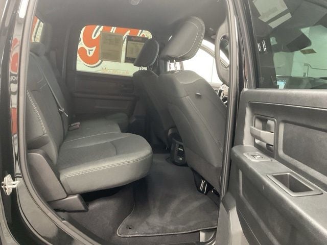 2026 RAM 2500 Tradesman Crew Cab 4x4 6'4' Box