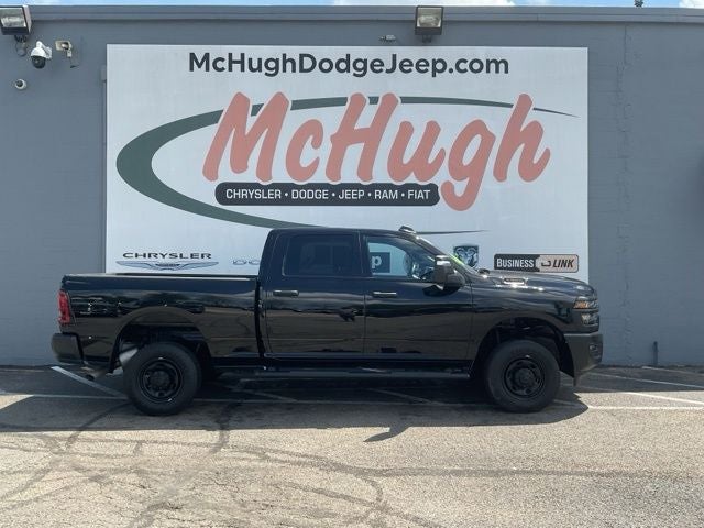 2026 RAM 2500 Tradesman Crew Cab 4x4 6'4' Box