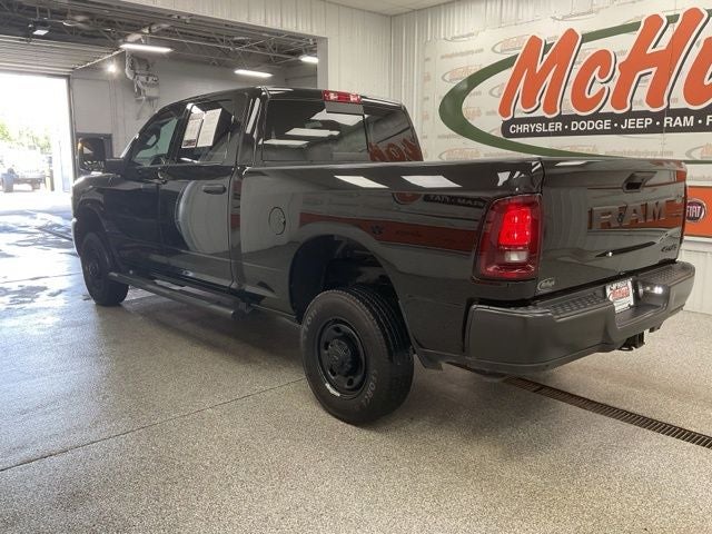 2026 RAM 2500 Tradesman Crew Cab 4x4 6'4' Box
