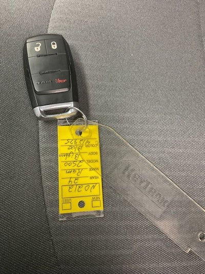 2024 RAM 2500 Big Horn Crew Cab 4x4 6'4' Box