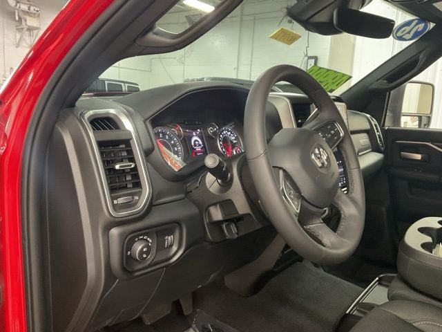 2026 RAM 2500 Big Horn Crew Cab 4x4 6'4' Box