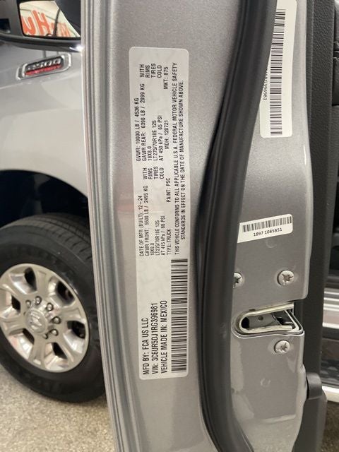 2024 RAM 2500 Big Horn Crew Cab 4x4 6'4' Box