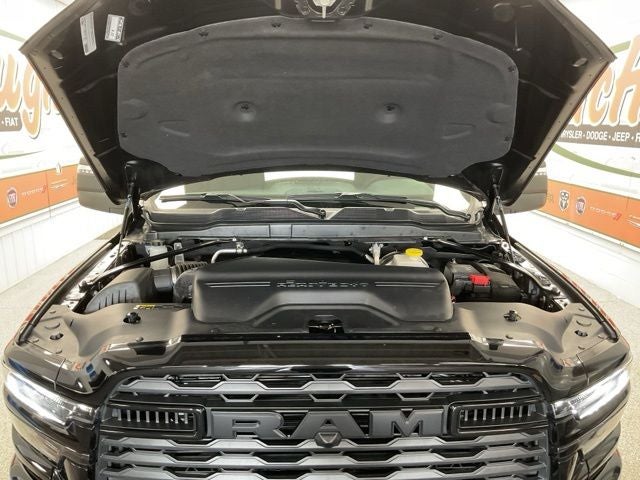 2025 RAM 2500 Big Horn Crew Cab 4x4 6'4' Box