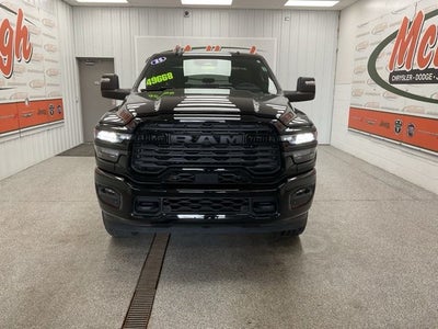 2025 RAM 2500 Big Horn Crew Cab 4x4 6'4' Box