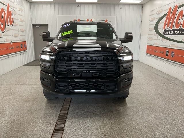 2025 RAM 2500 Big Horn Crew Cab 4x4 6'4' Box
