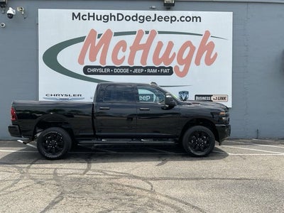 2025 RAM 2500 Big Horn Crew Cab 4x4 6'4' Box