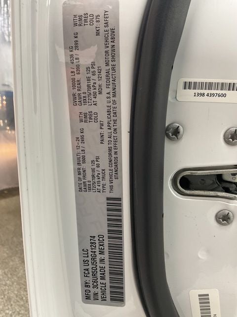 2024 RAM 2500 Big Horn Crew Cab 4x4 6'4' Box