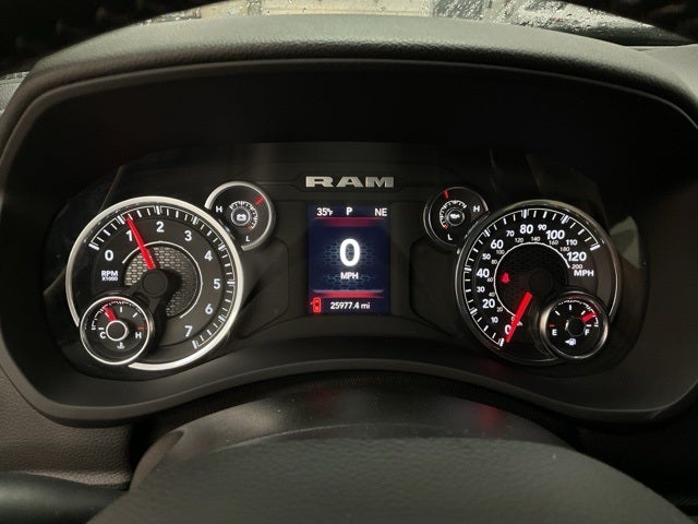 2024 RAM 2500 Big Horn Crew Cab 4x4 6'4' Box