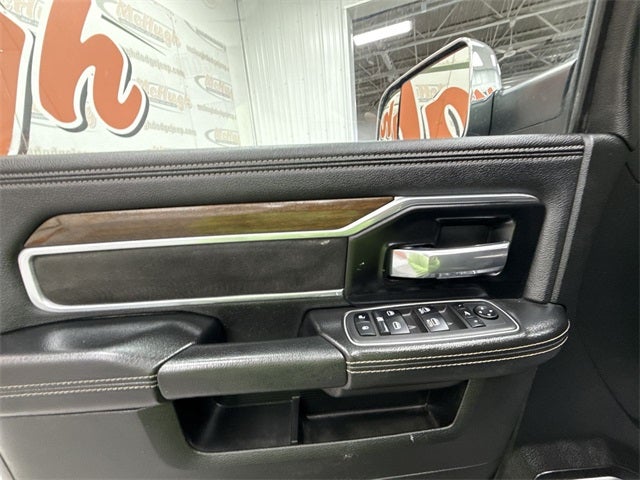 2022 RAM 2500 Laramie Crew Cab 4x4 6'4' Box