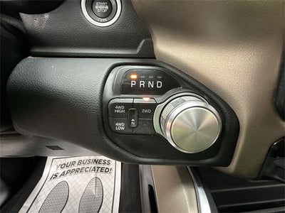 2022 RAM 2500 Laramie Crew Cab 4x4 6'4' Box