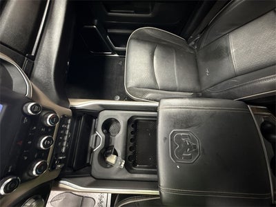 2022 RAM 2500 Laramie Crew Cab 4x4 6'4' Box