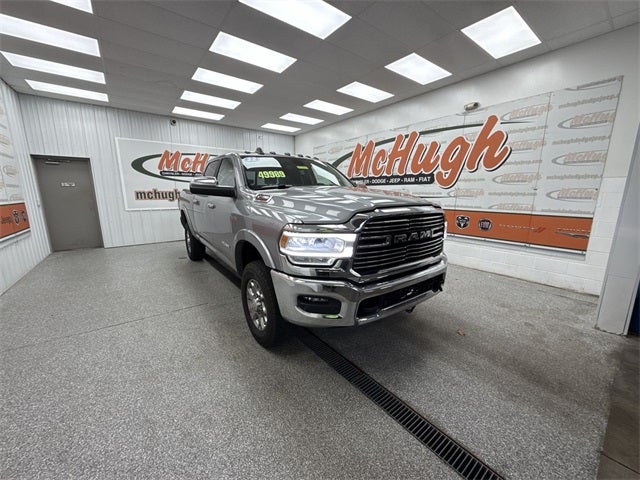 2022 RAM 2500 Laramie Crew Cab 4x4 6'4' Box