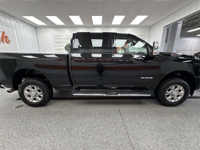 2024 RAM 2500 Laramie Crew Cab 4x4 6'4' Box