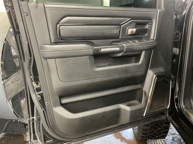 2023 RAM 2500 Limited Mega Cab 4x4 6'4' Box