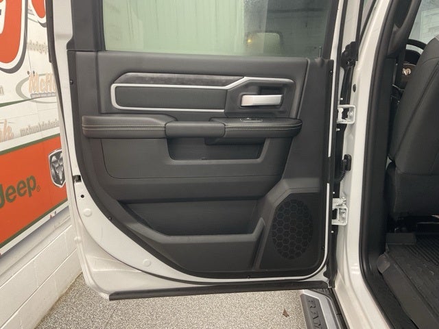 2024 RAM Ram 4500 Chassis Cab RAM 4500 SLT CHASSIS CREW CAB 4X4 60' CA