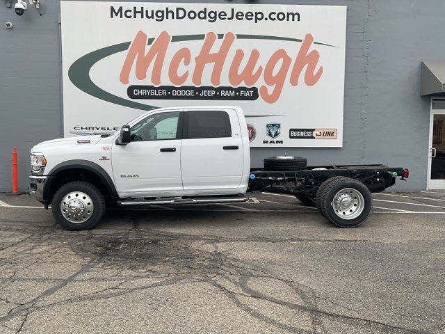2024 RAM Ram 4500 Chassis Cab RAM 4500 SLT CHASSIS CREW CAB 4X4 60' CA