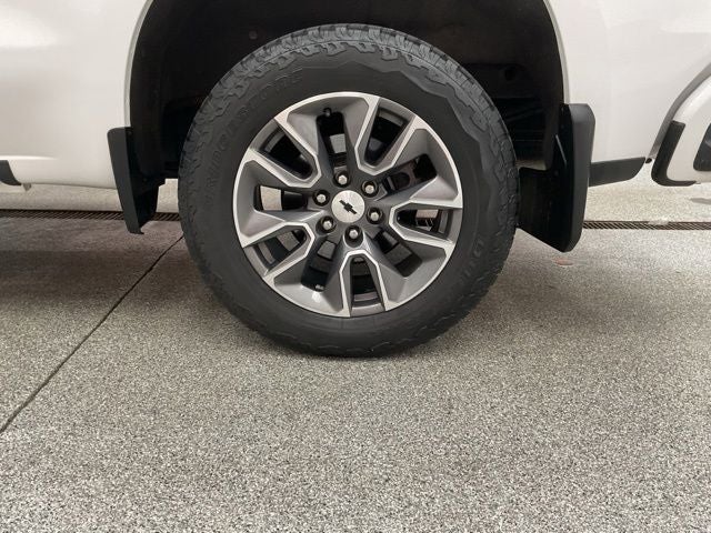 2021 Chevrolet Silverado 1500 4WD Crew Cab Short Bed RST