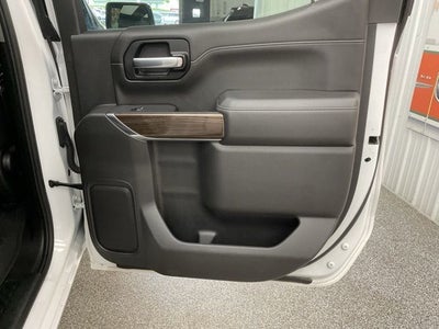 2021 Chevrolet Silverado 1500 4WD Crew Cab Short Bed RST
