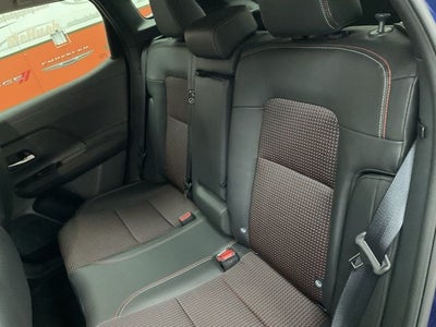 2025 Nissan Kicks SR Intelligent AWD